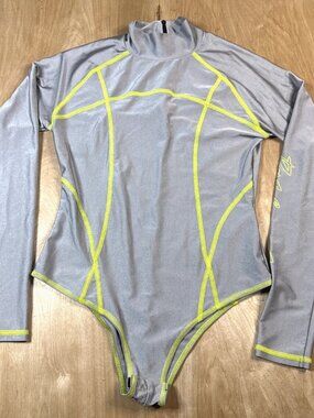 Daily Paper Logo Mock Neck Long Sleeve Silver Green Bodysuit Top Women's Medium